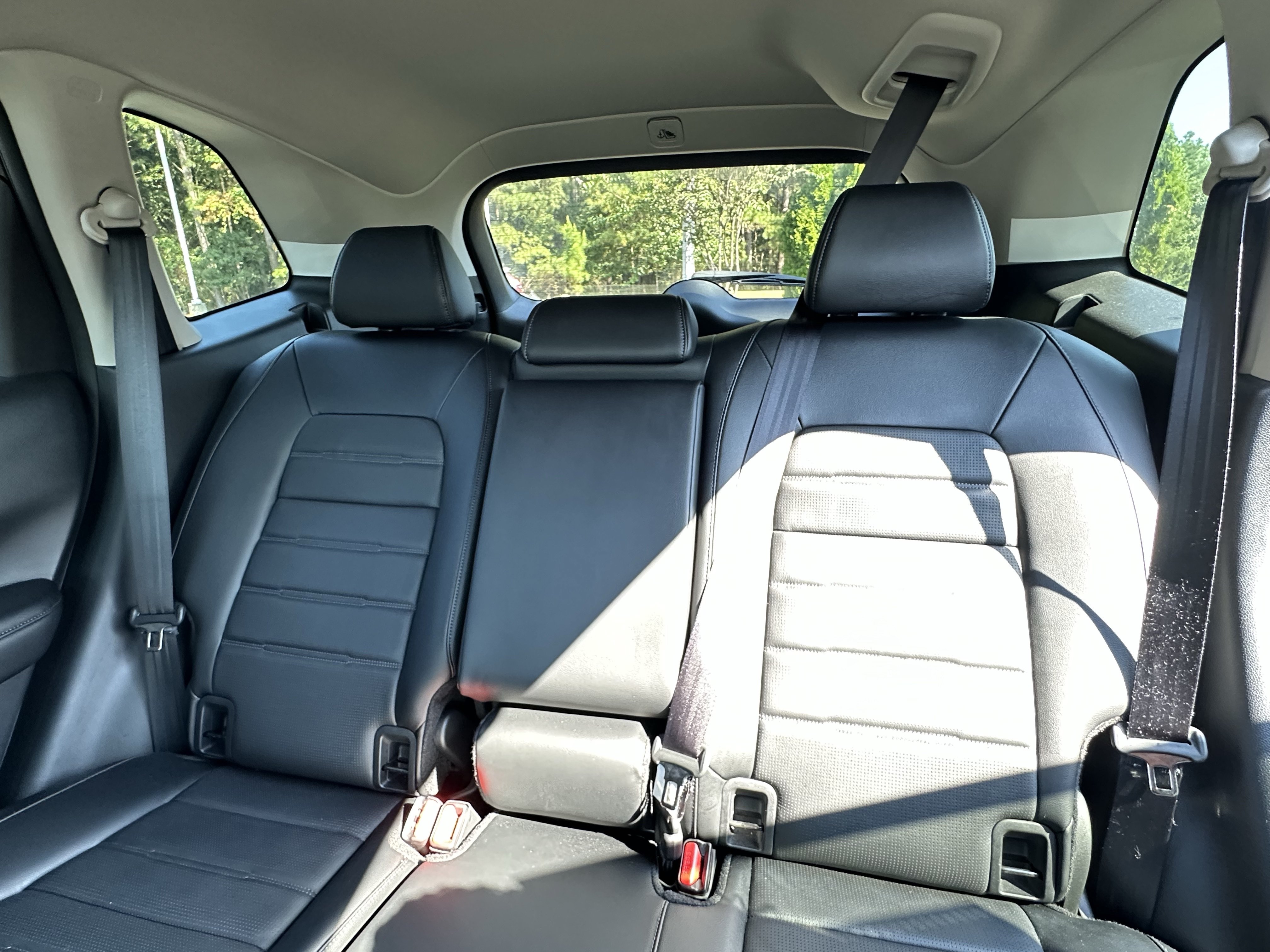 Used 2025 Honda CR-V EX-L image 10