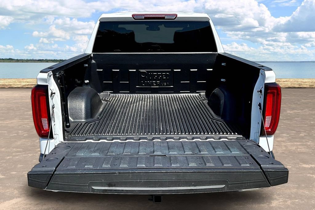 Used 2025 GMC Sierra 1500 SLT AWD/4WD image 9