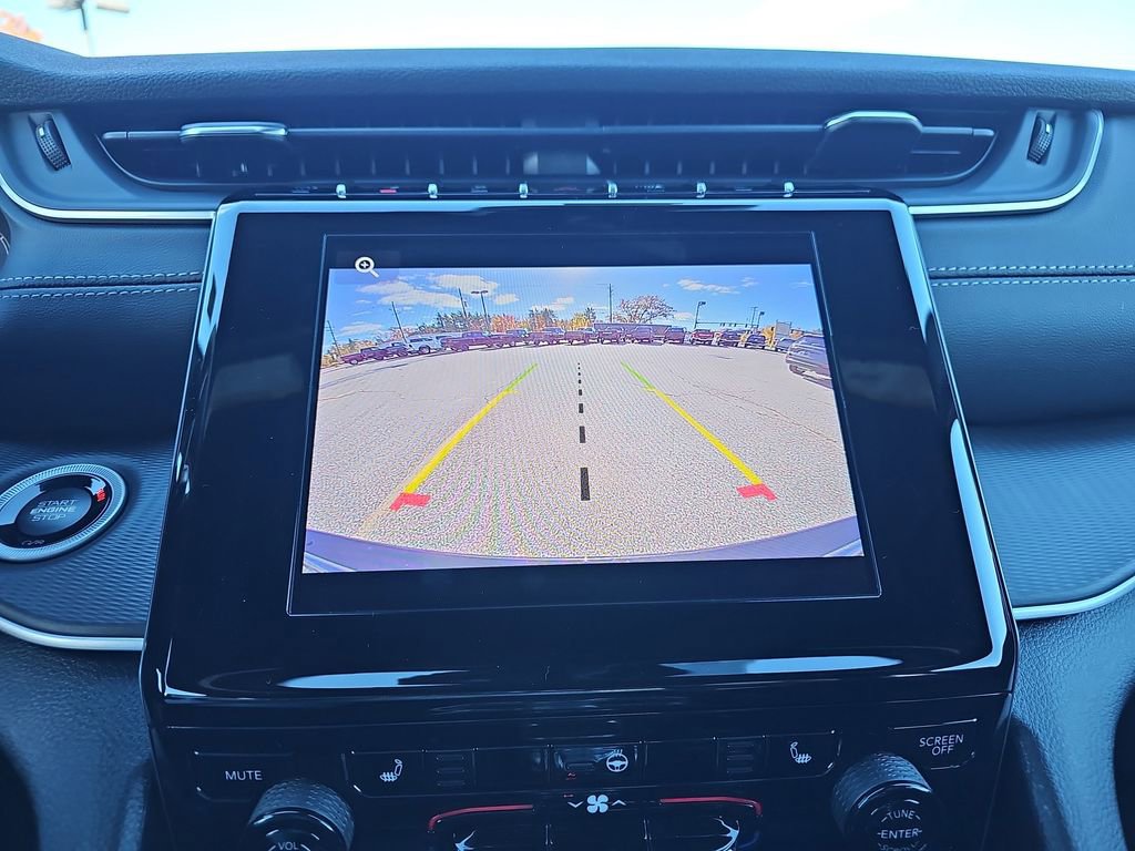 New 2025 Jeep Grand Cherokee Altitude image 20