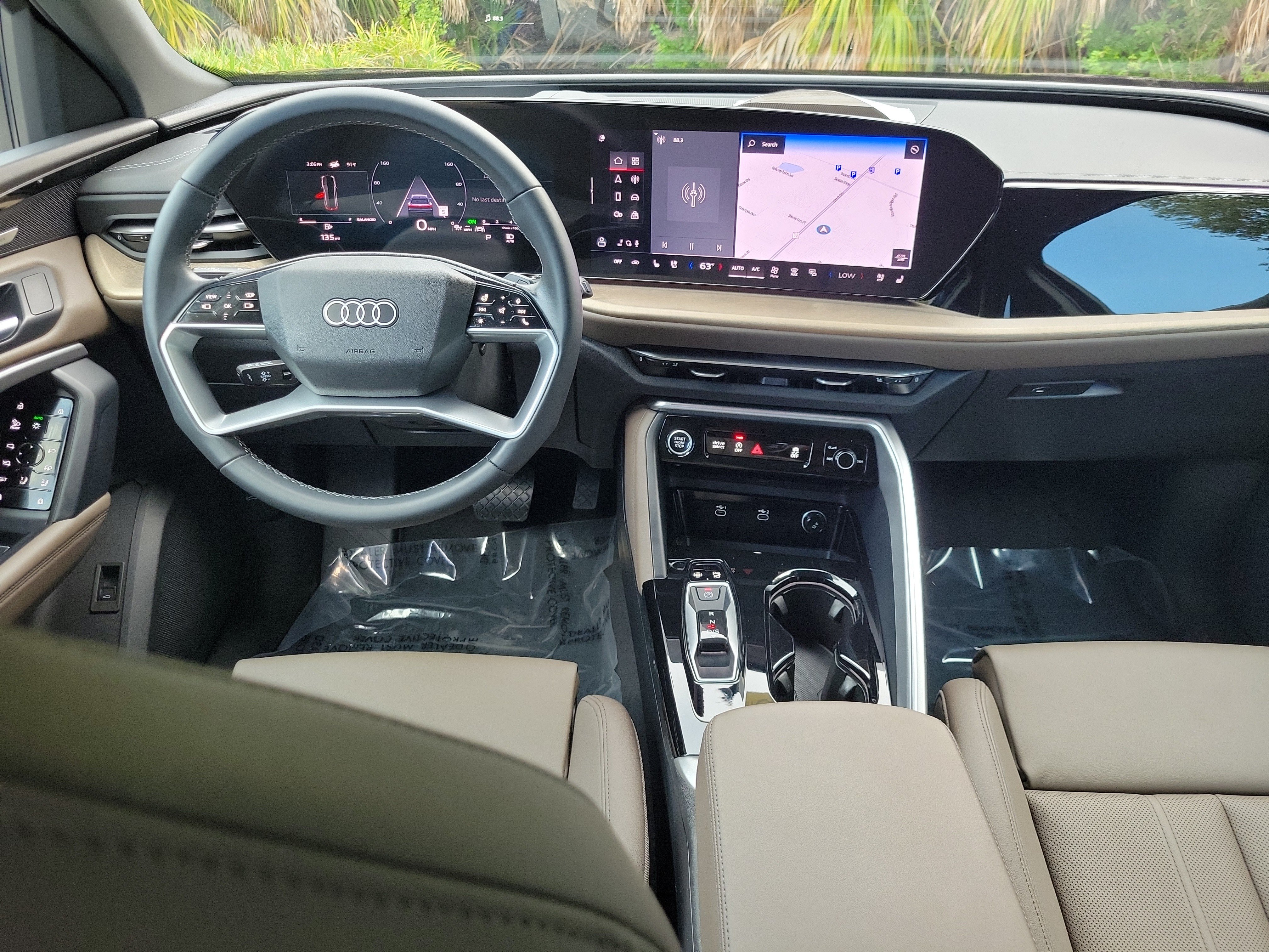 Used 2025 Audi Q5 Premium Plus w/ Premium Plus AWD/4WD image 14