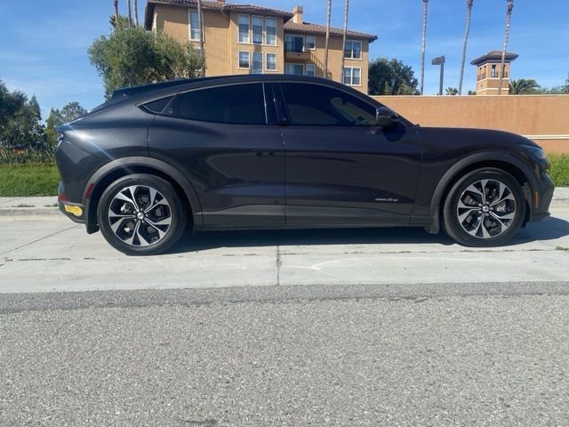 Used 2021 Ford Mustang Mach-E Select image 9