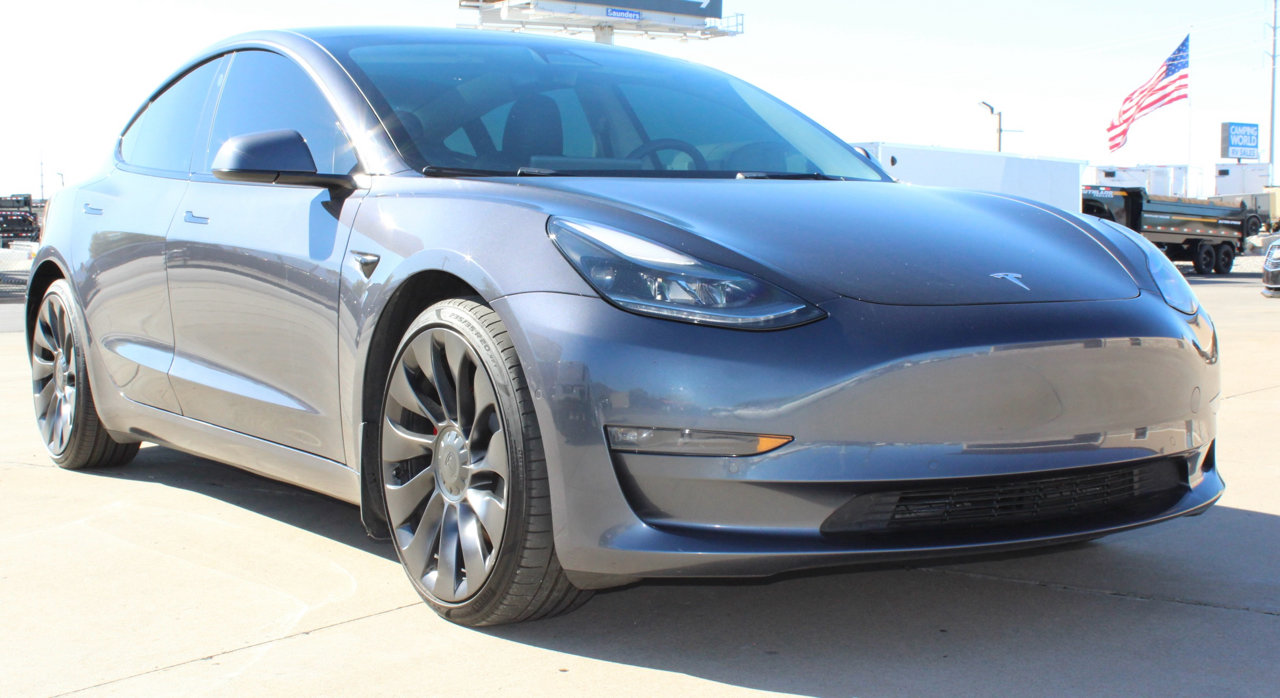 Used 2021 Tesla Model 3 Performance image 12