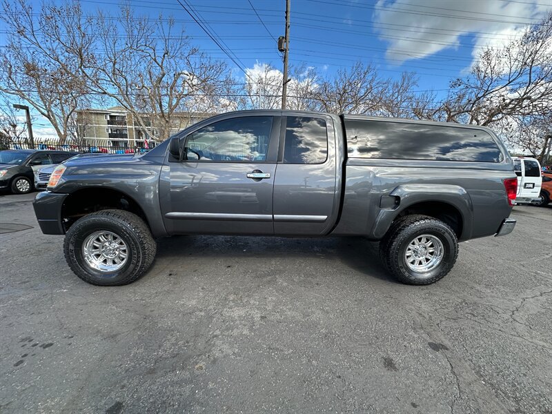 Used 2007 Nissan Titan SE RWD image 8