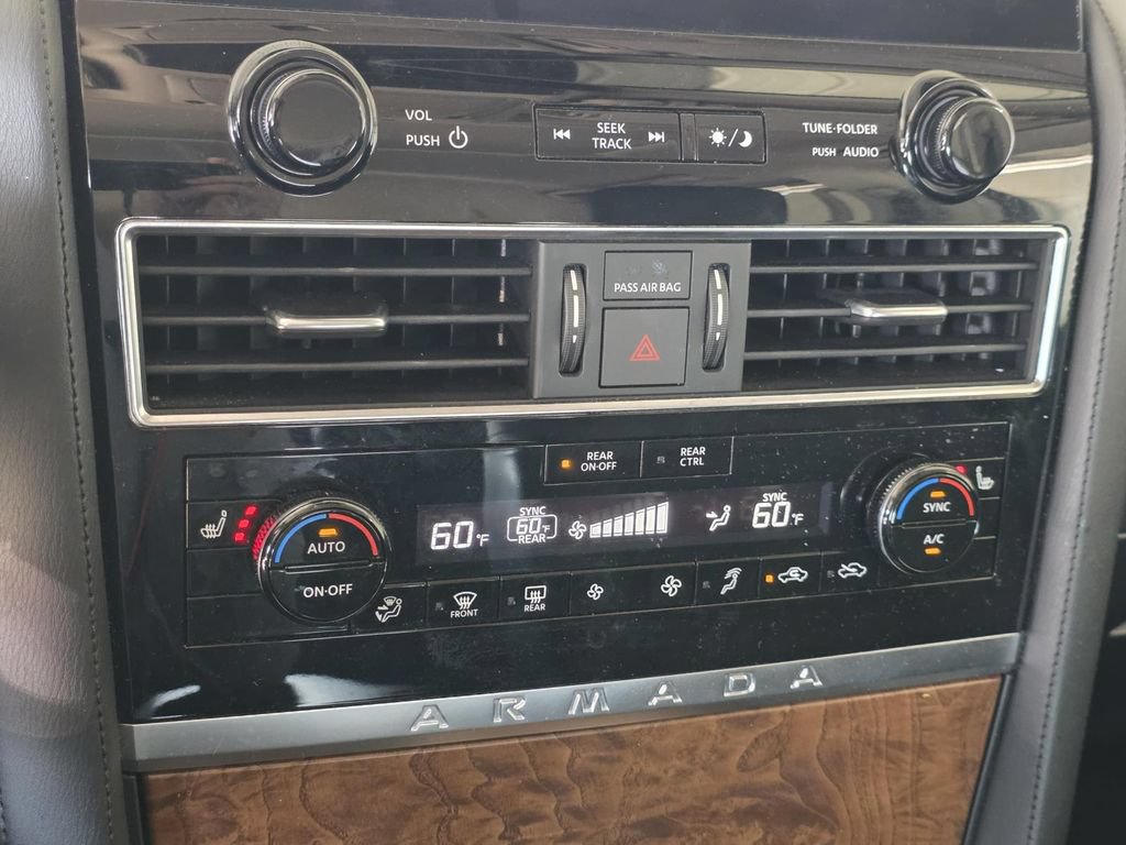 Used 2024 Nissan Armada SL w/ Captain's Chairs Package AWD/4WD image 28