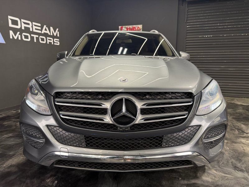Used 2017 Mercedes-Benz GLE 350 4MATIC image 2