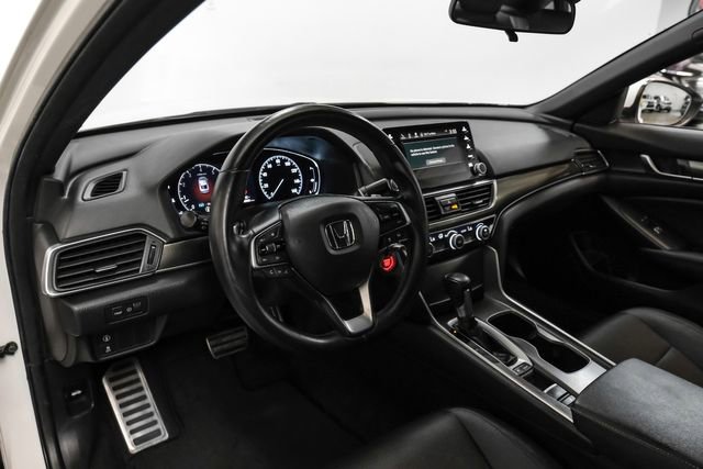 Used 2019 Honda Accord Sport image 3