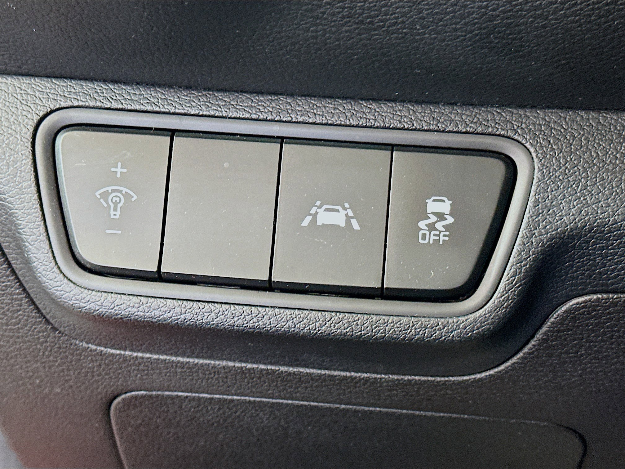 Used 2021 Kia Forte LXS image 16