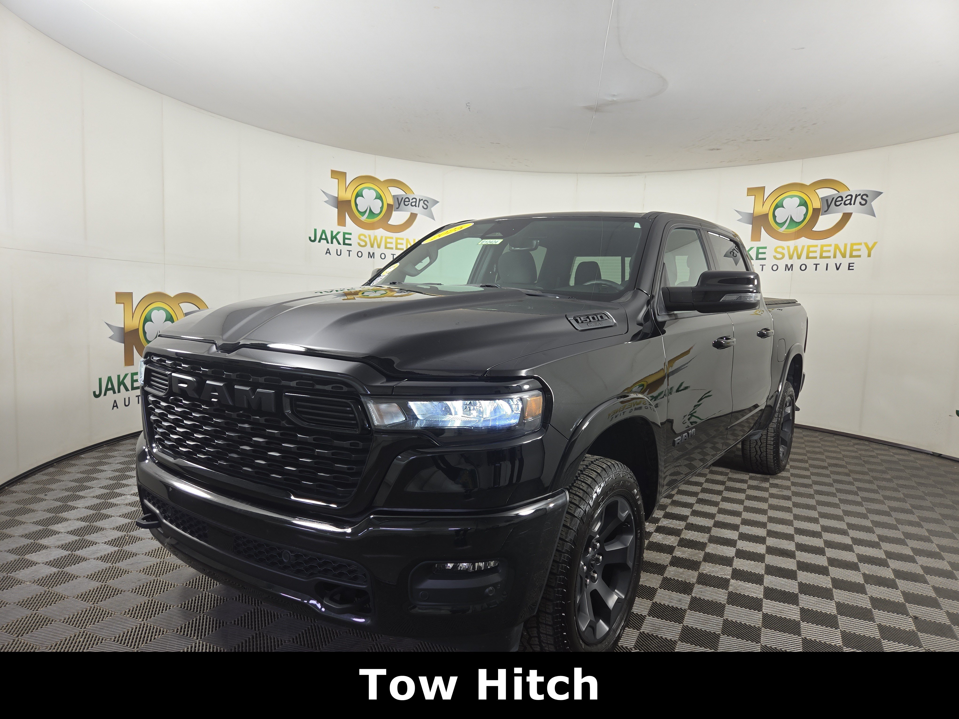 Certified 2025 RAM 1500 Big Horn AWD/4WD image 4