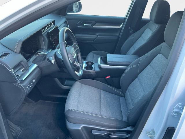 Used 2025 GMC Terrain Elevation image 11