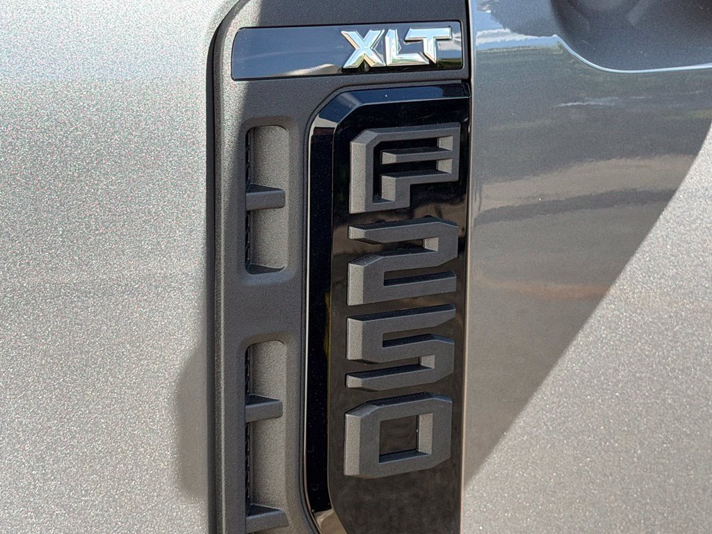New 2027 Ford F250 XLT w/ XLT Premium Package AWD/4WD image 30