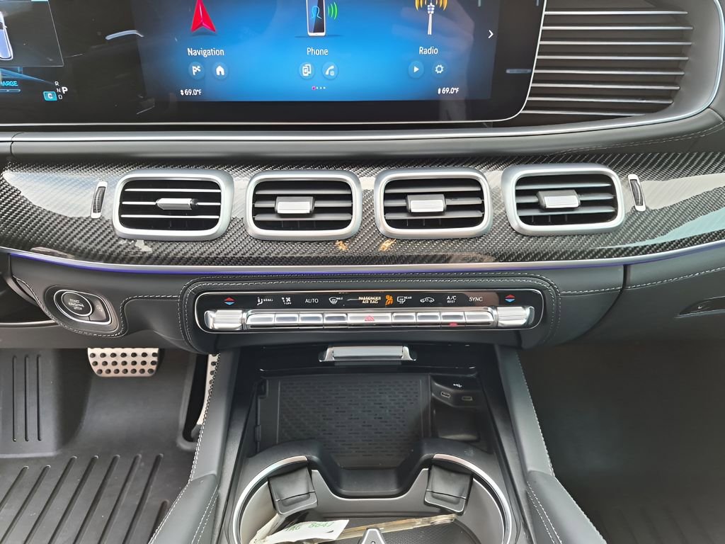 Used 2024 Mercedes-Benz GLS 63 AMG 4MATIC image 42