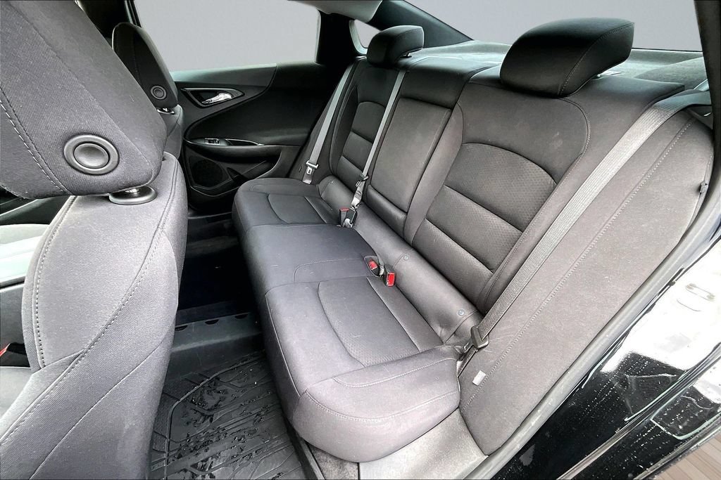 Used 2022 Chevrolet Malibu LT w/ Midnight Edition FWD image 24