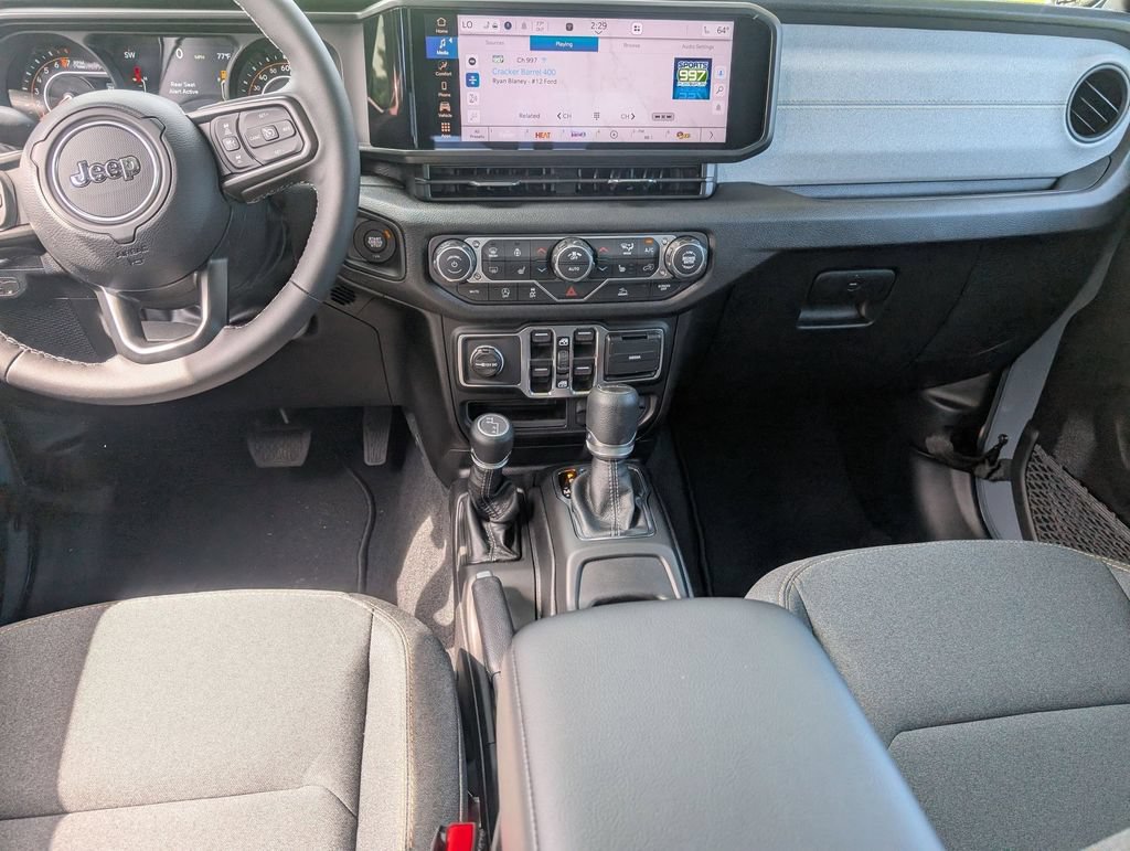 New 2026 Jeep Gladiator Sport AWD/4WD image 21