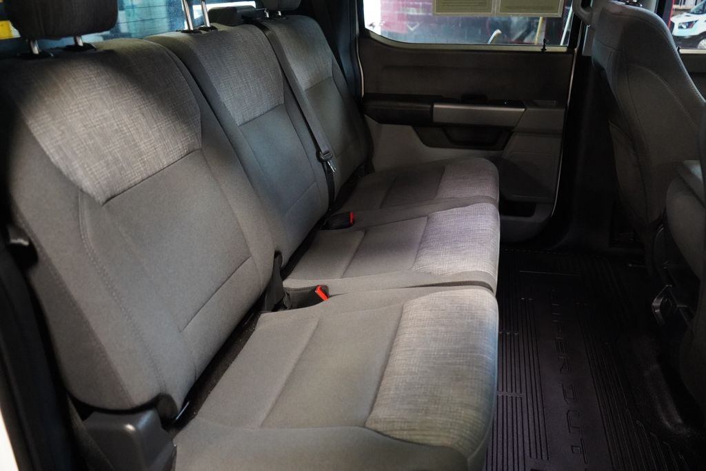 Used 2025 Ford F550 4x4 Crew Cab w/ XLT Value Package image 25