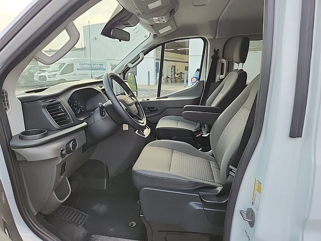 Used 2024 Ford Transit 350 XLT RWD image 13