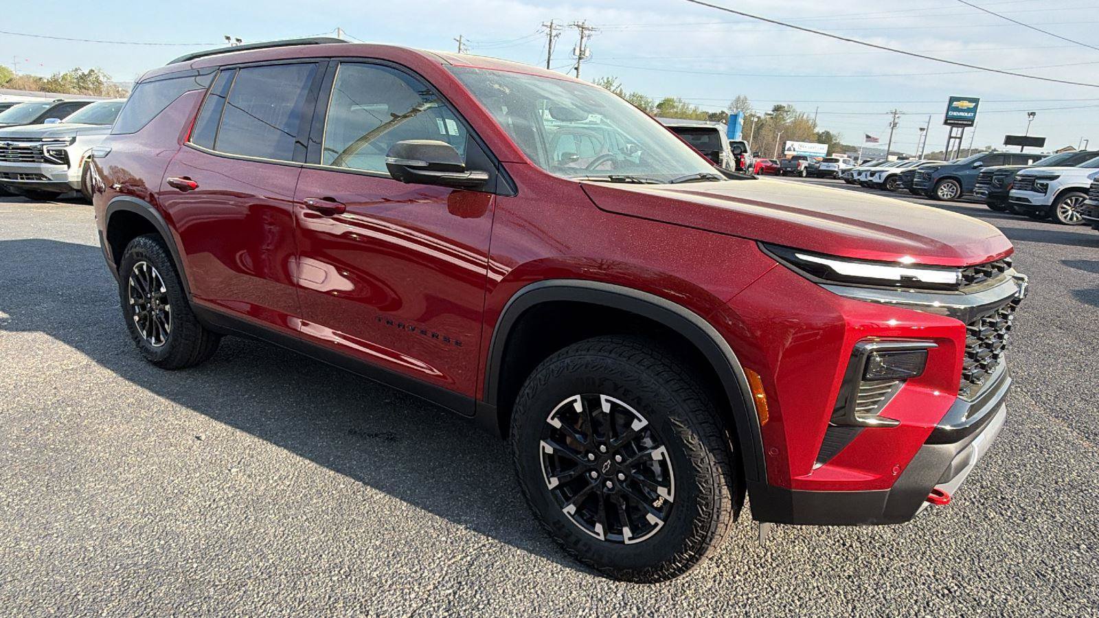 New 2026 Chevrolet Traverse Z71 w/ Enhanced Driving Package AWD/4WD image 3