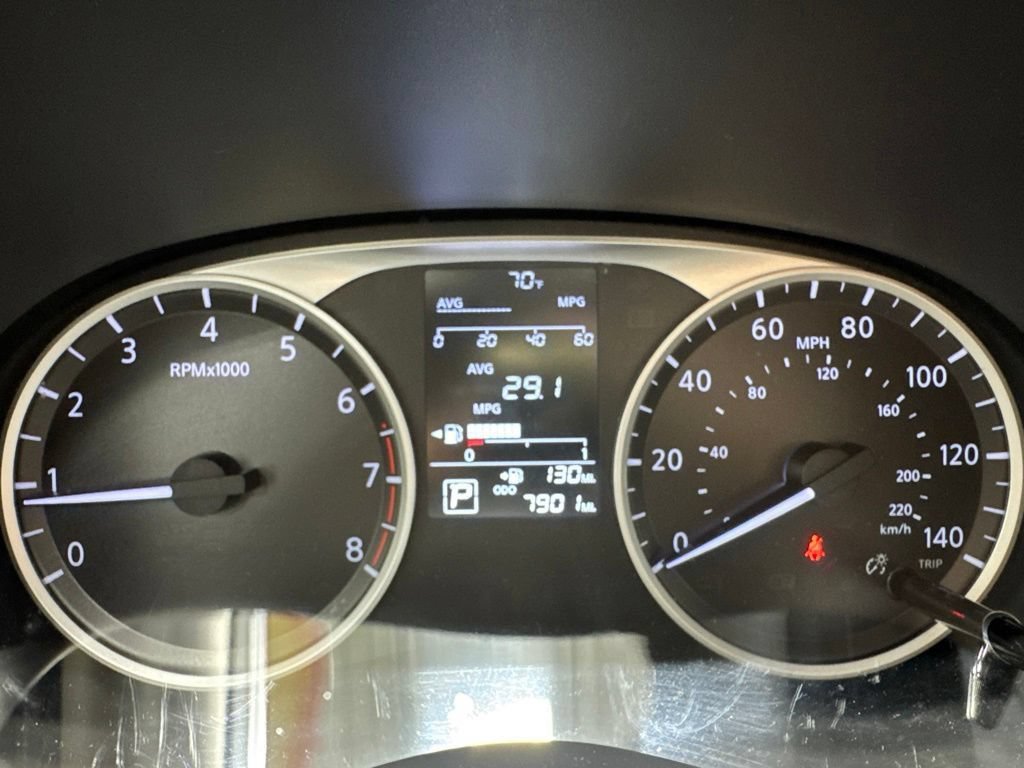 Used 2025 Nissan Kicks Play S FWD image 11