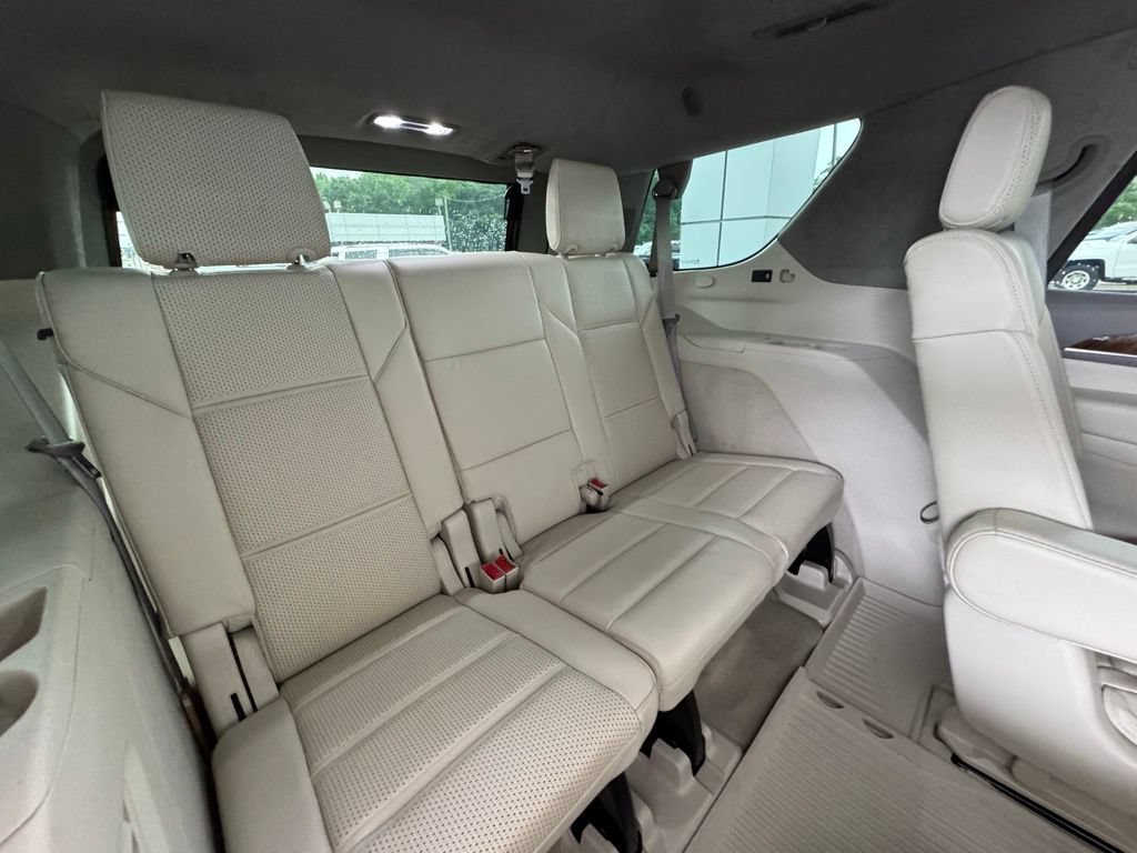 Used 2022 Cadillac Escalade Sport Platinum w/ Heavy-Duty Trailer Package AWD/4WD image 27