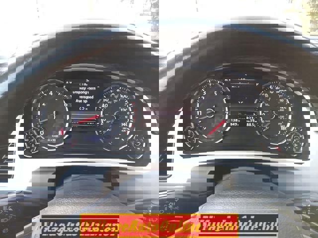 Used 2014 Volkswagen Touareg VR6 image 40