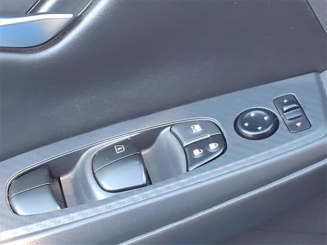 Used 2023 Nissan Sentra SV image 20