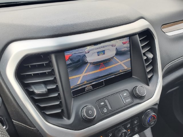 Certified 2021 GMC Acadia SLE w/ Driver Convenience Package FWD image 31