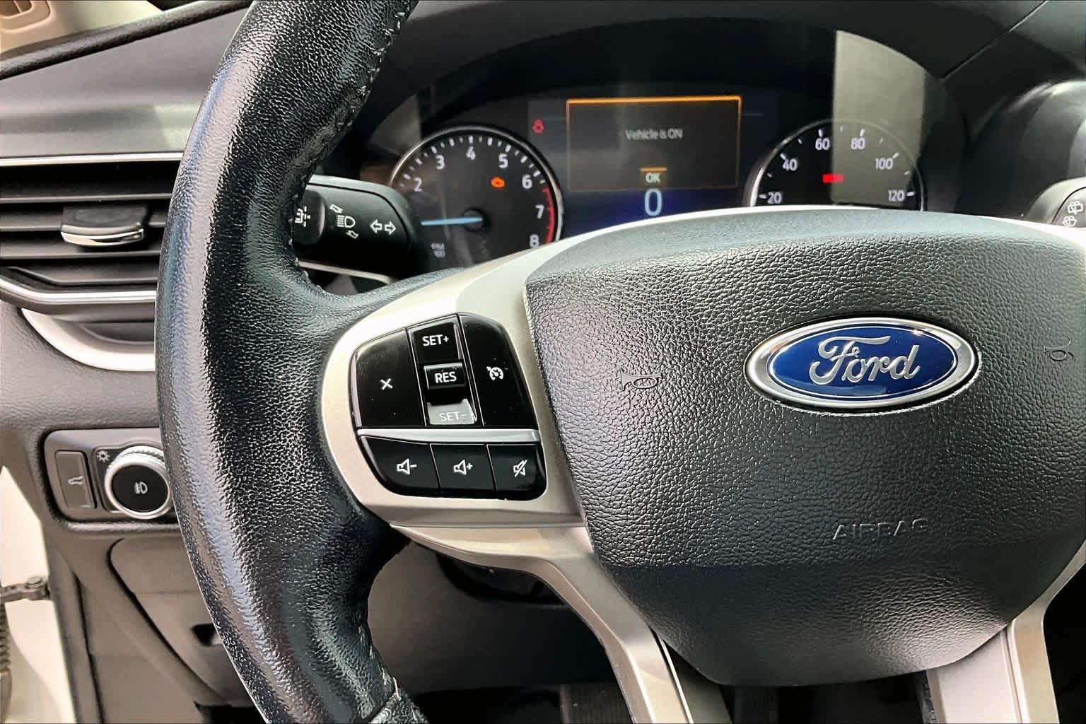 Used 2022 Ford Explorer XLT w/ Equipment Group 202A RWD image 22