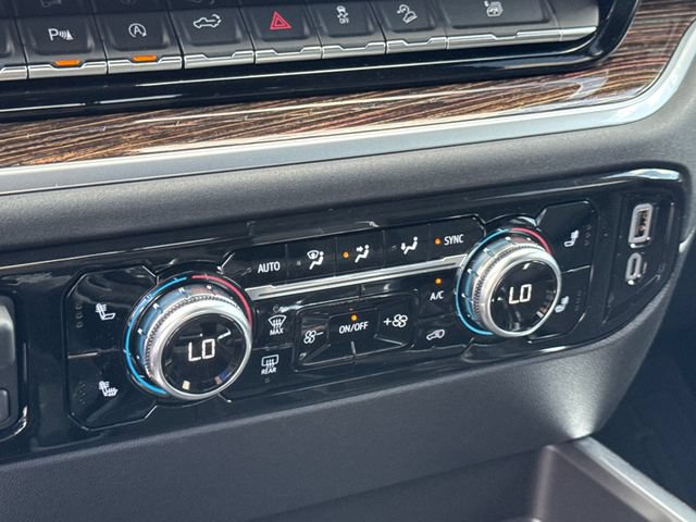 New 2026 GMC Sierra 1500 Elevation w/ Elevation Premium Package AWD/4WD image 26