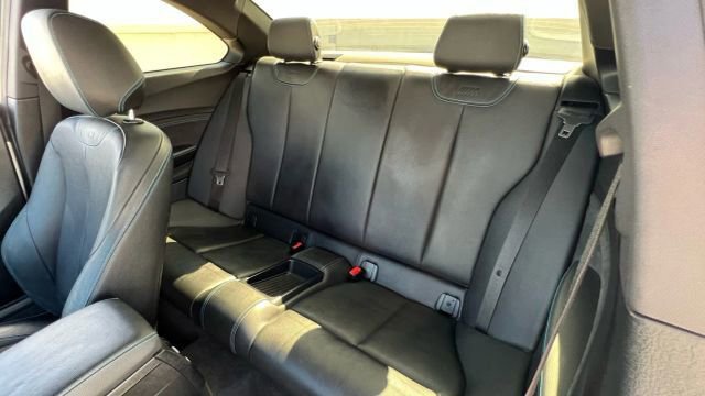 Used 2018 BMW M2 image 20