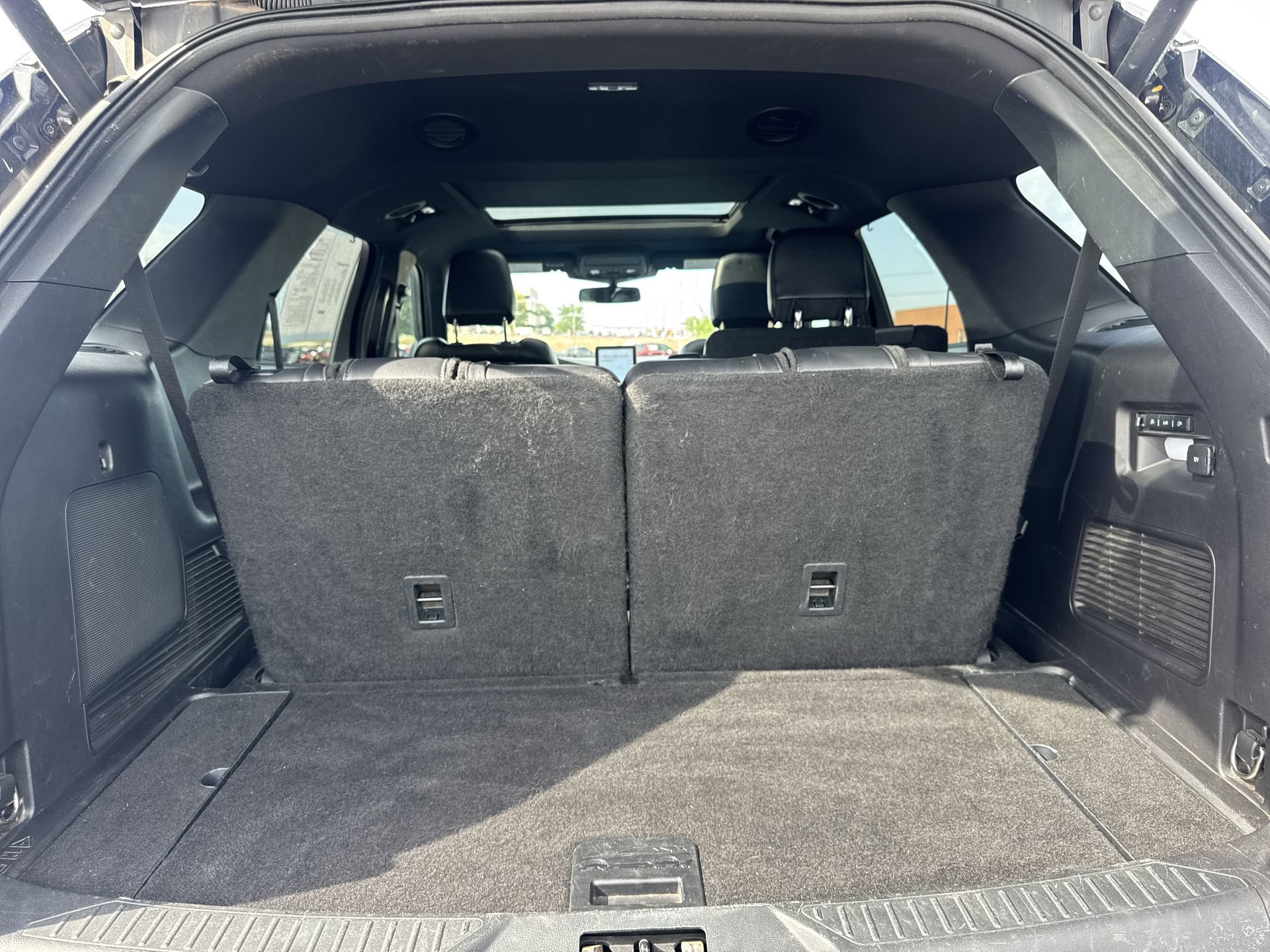Used 2020 Ford Explorer ST w/ Premium Technology Package AWD/4WD image 26