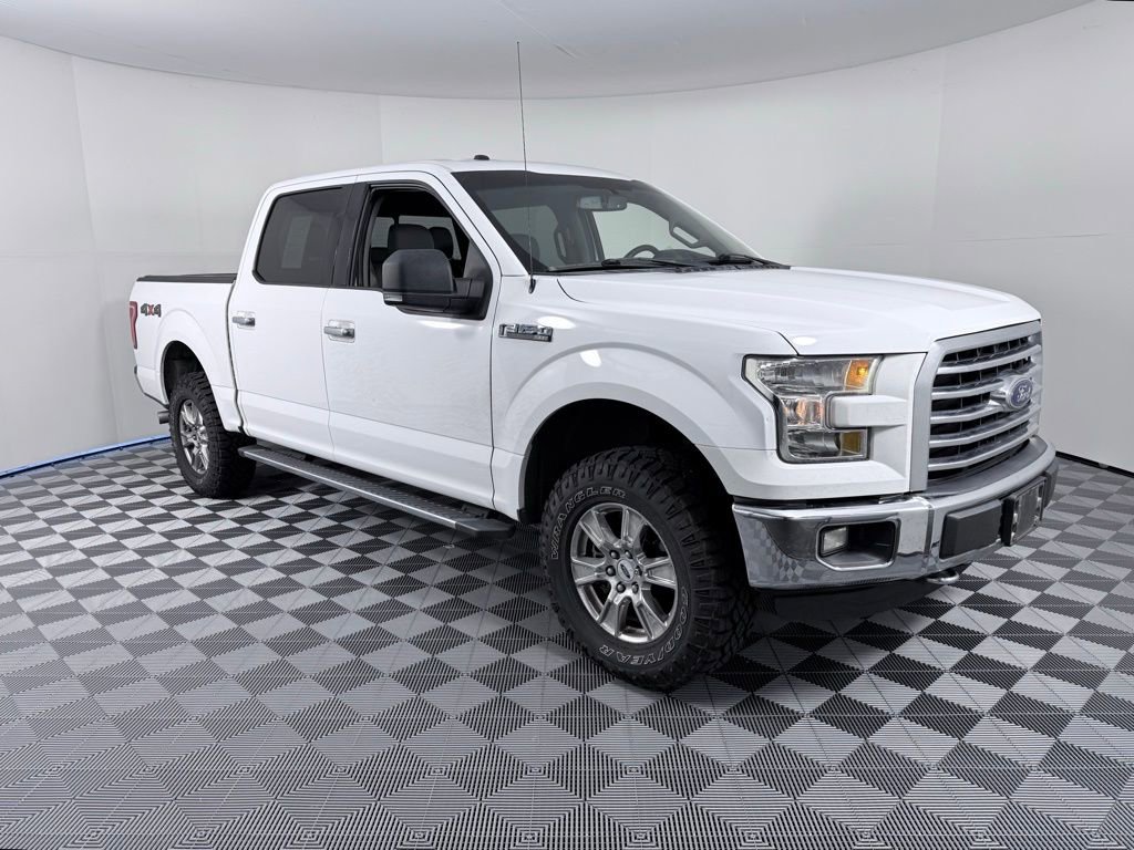 Used 2016 Ford F150 XLT w/ Equipment Group 302A Luxury image 2