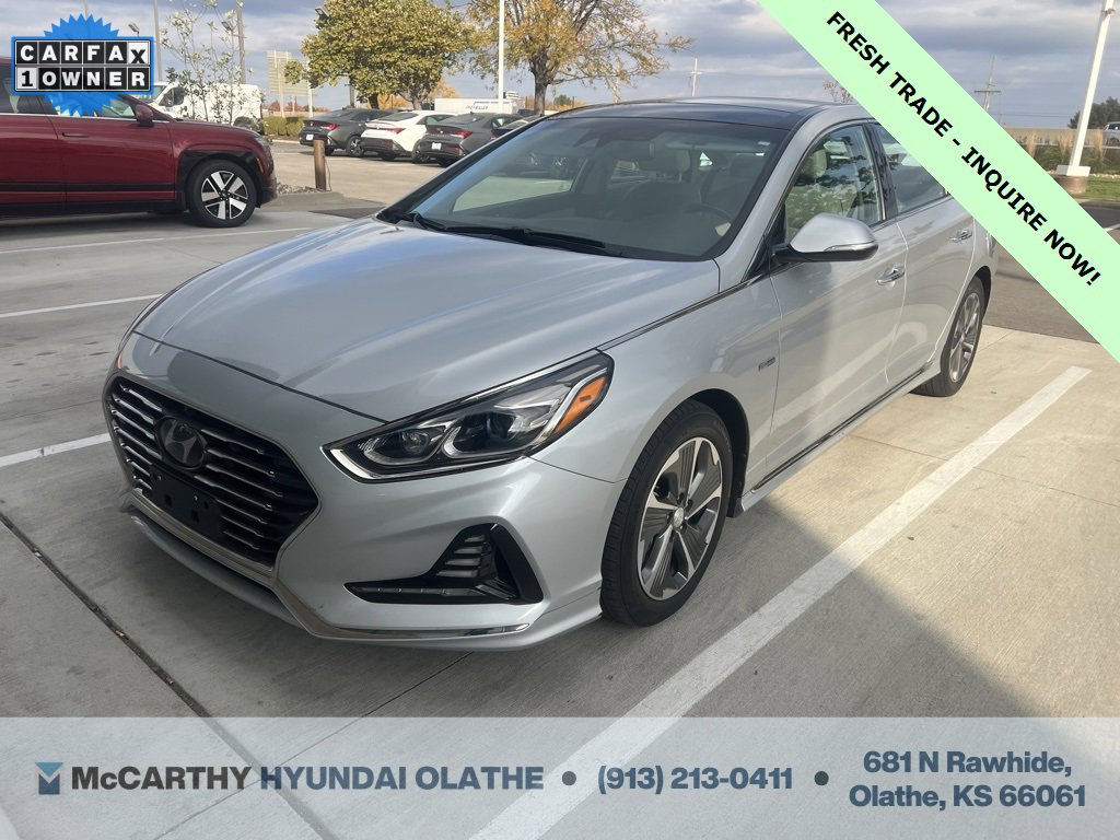 Used 2019 Hyundai Sonata Limited w/ Ultimate Package 02