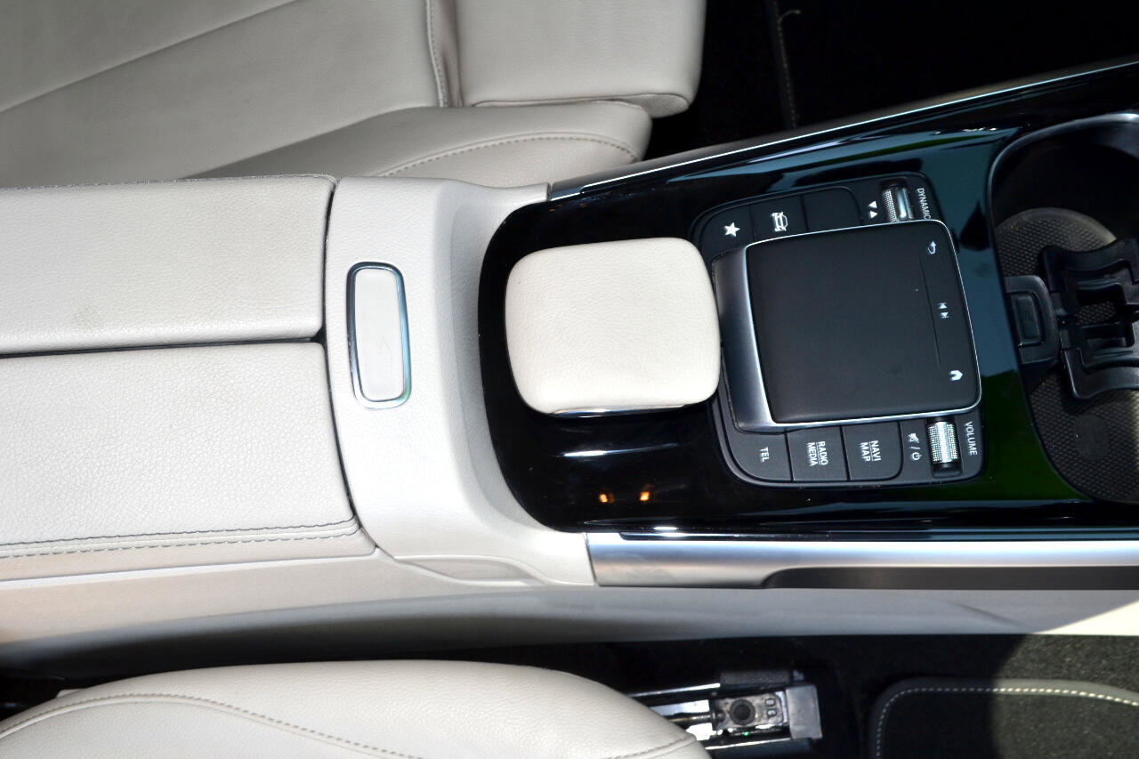 Used 2023 Mercedes-Benz GLB 250 image 28