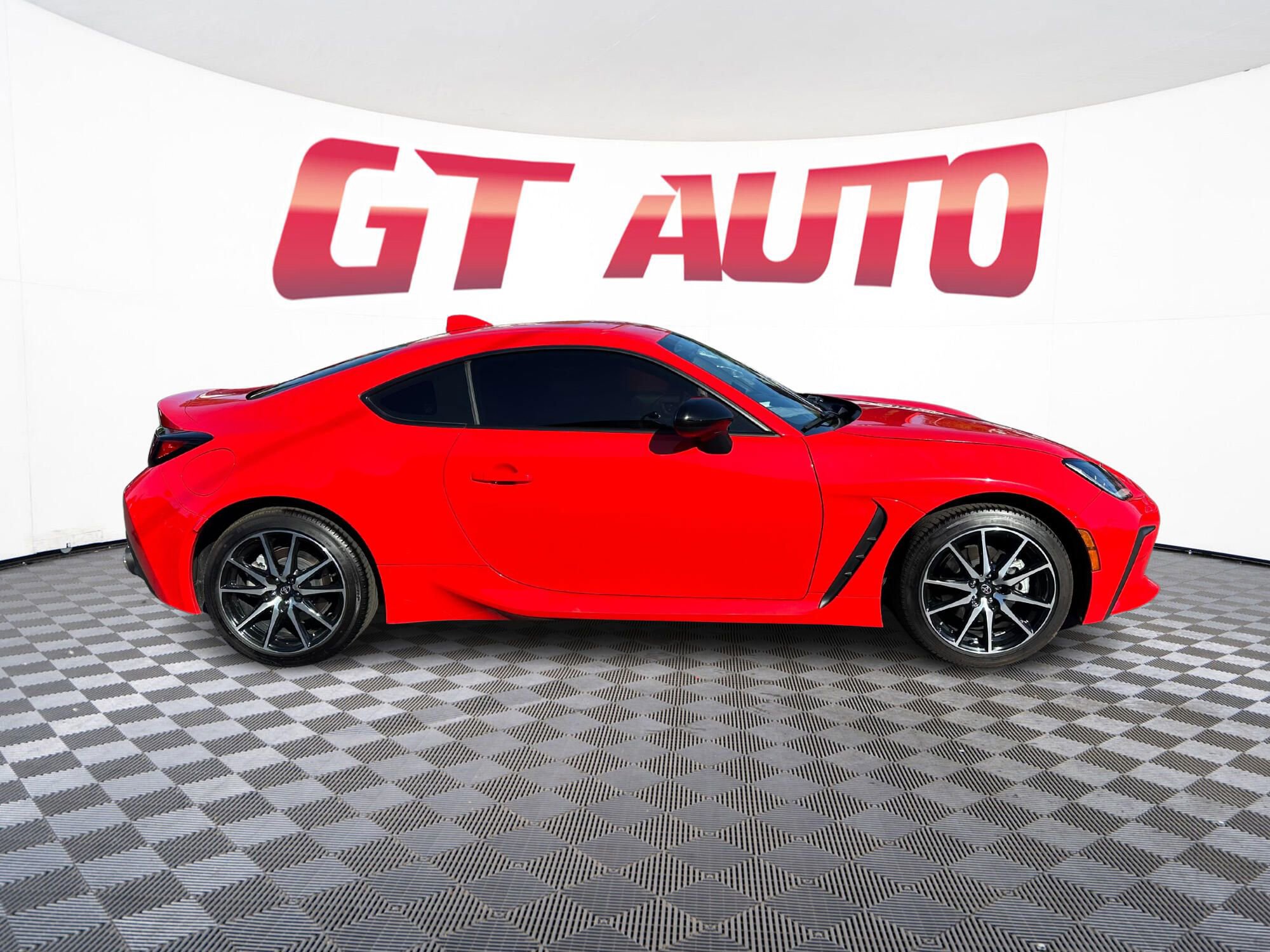 Used 2023 Toyota GR86 image 8