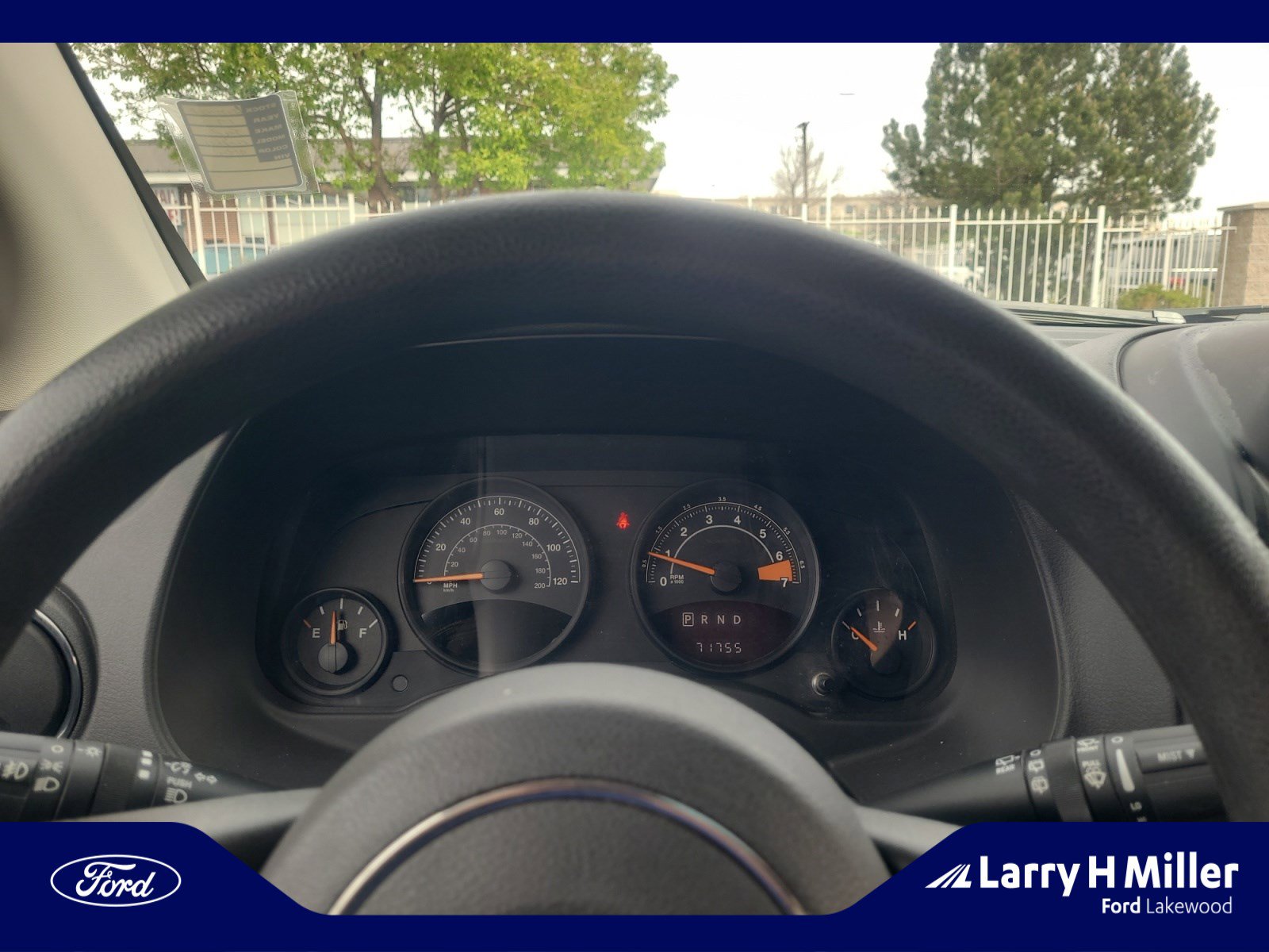 Used 2017 Jeep Compass Sport image 10