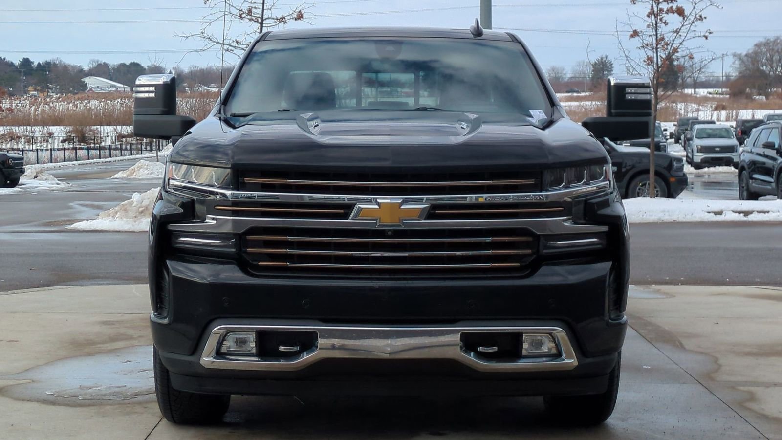 Used 2021 Chevrolet Silverado 1500 High Country w/ Technology Package image 10