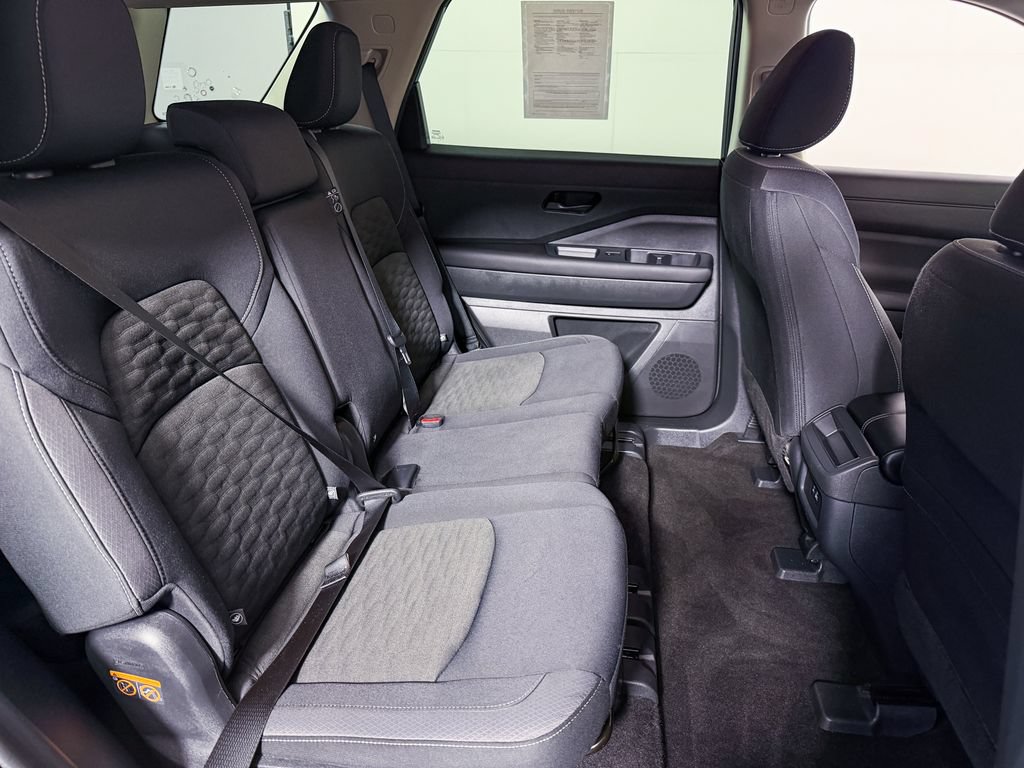 Certified 2024 Nissan Pathfinder S AWD/4WD image 32
