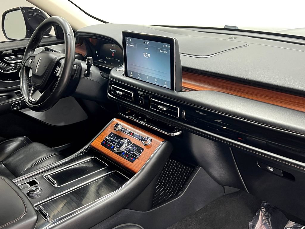 Used 2020 Lincoln Aviator Reserve w/ Equipment Group 201A AWD/4WD image 21