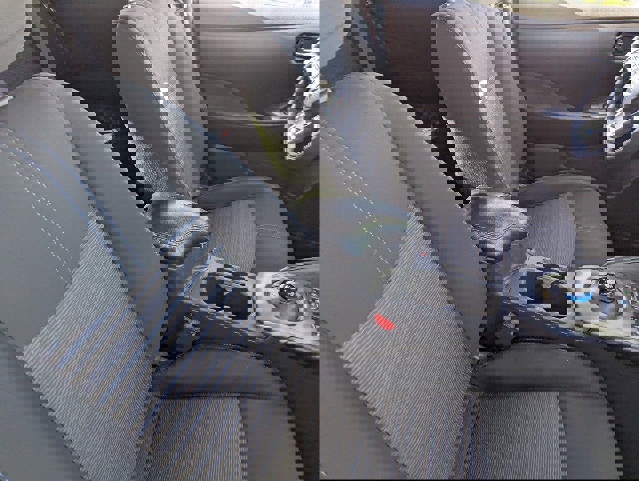 Certified 2021 Nissan Leaf S w/ S Charge Package image 11