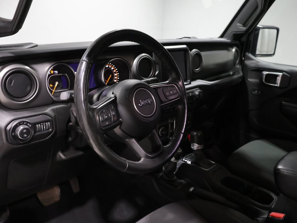 Used 2021 Jeep Gladiator Sport AWD/4WD image 15