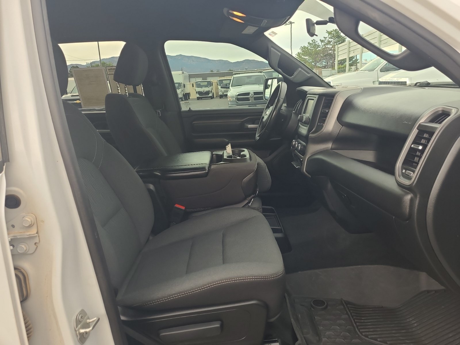 Used 2024 RAM 1500 Tradesman AWD/4WD image 29