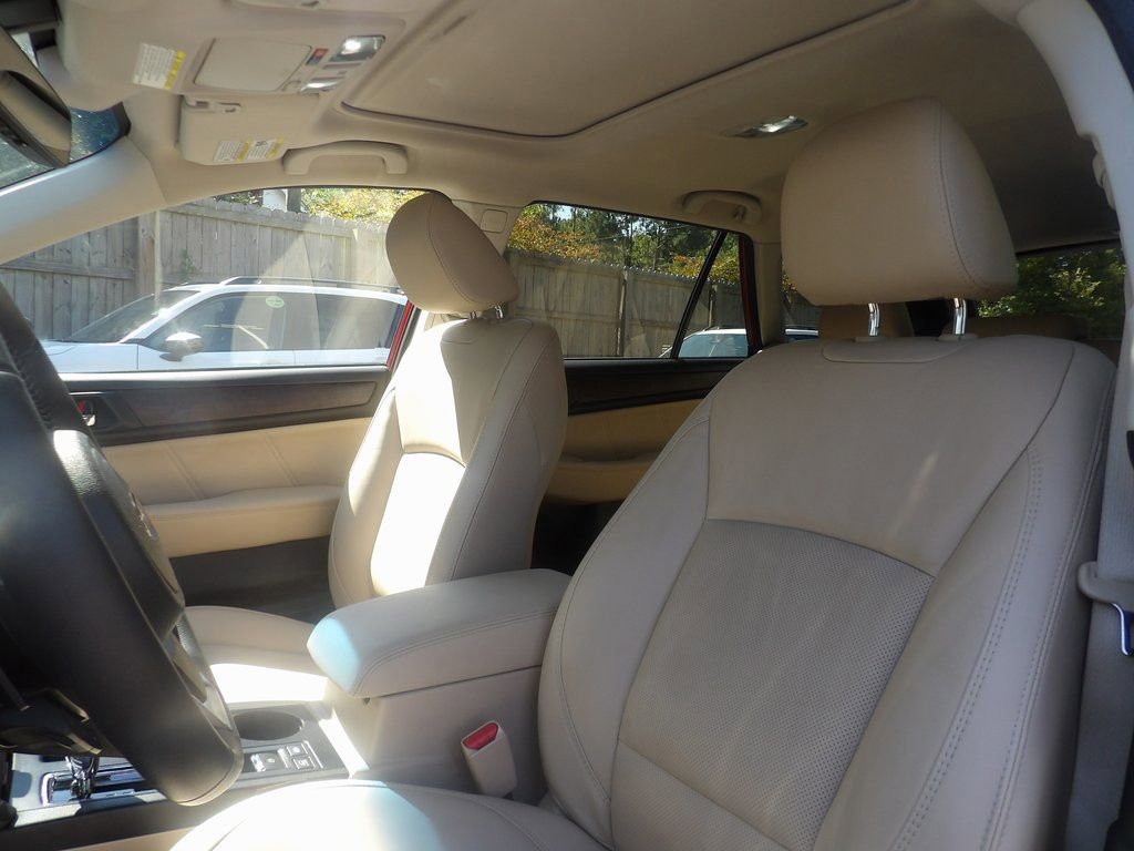 Used 2019 Subaru Outback 2.5i Limited w/ Popular Package #2 image 9