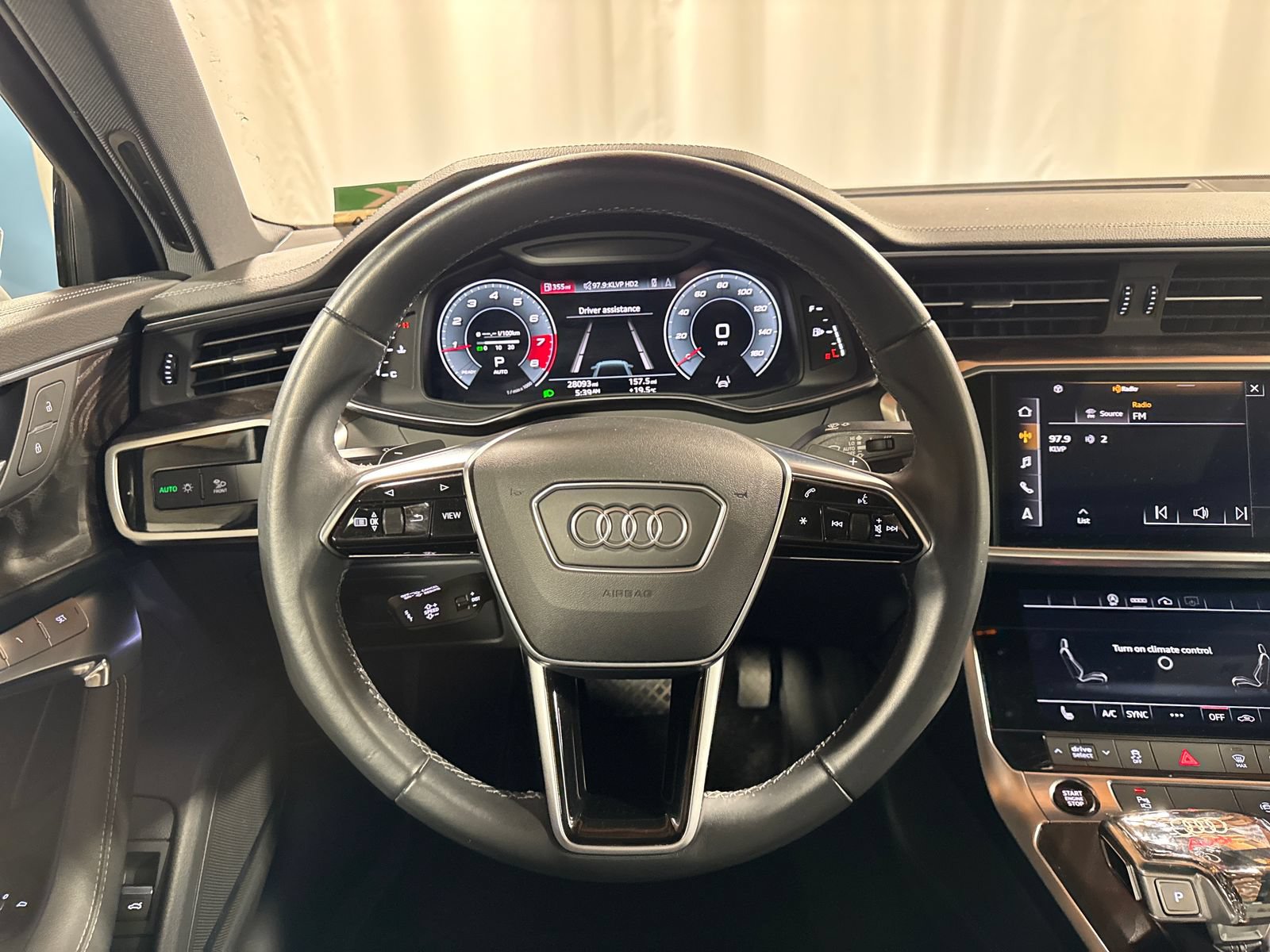 Used 2021 Audi A6 Premium Plus w/ Premium Plus Package AWD/4WD image 21