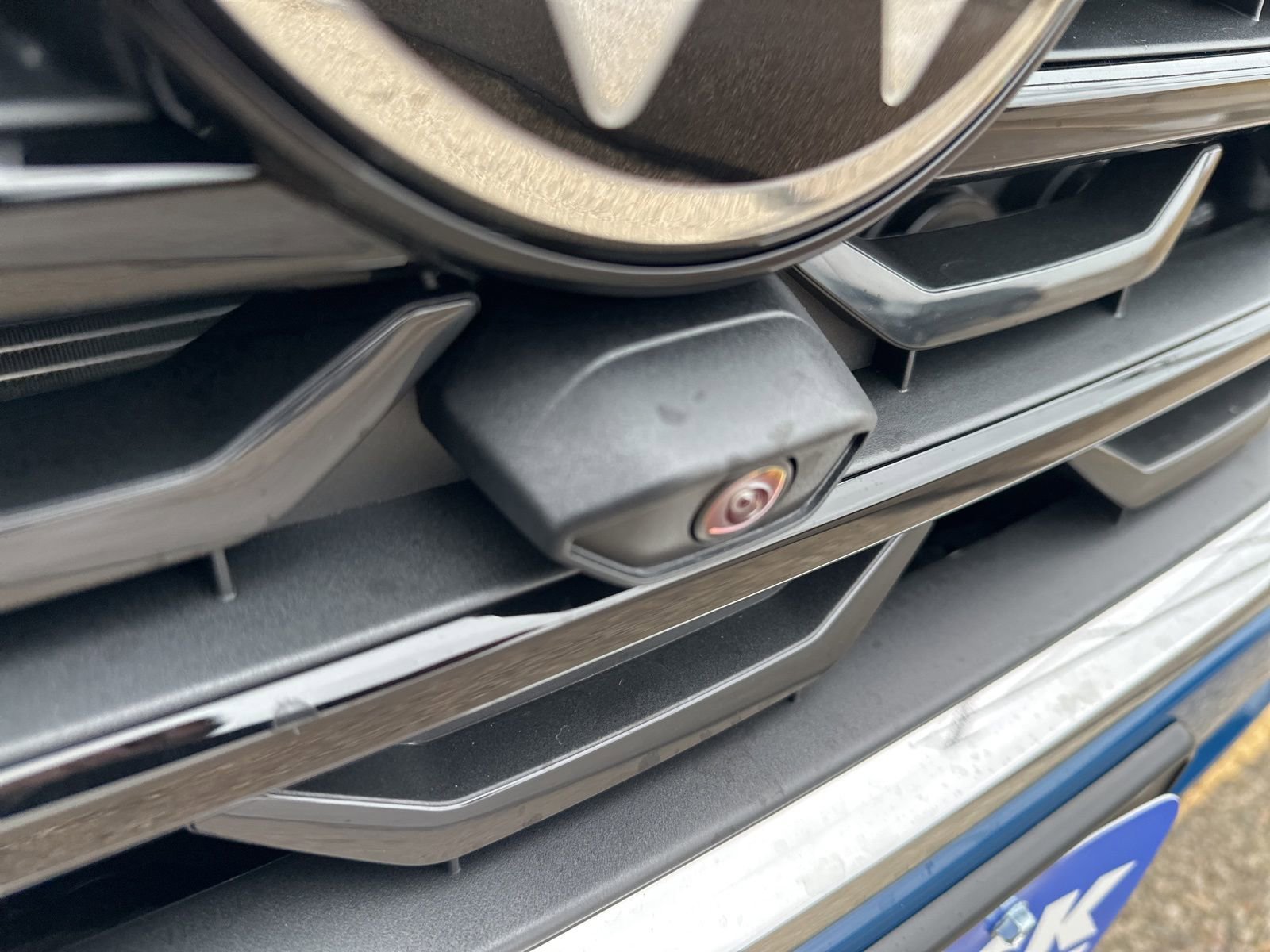 New 2026 Volkswagen Atlas Cross Sport SEL Premium R-Line image 41