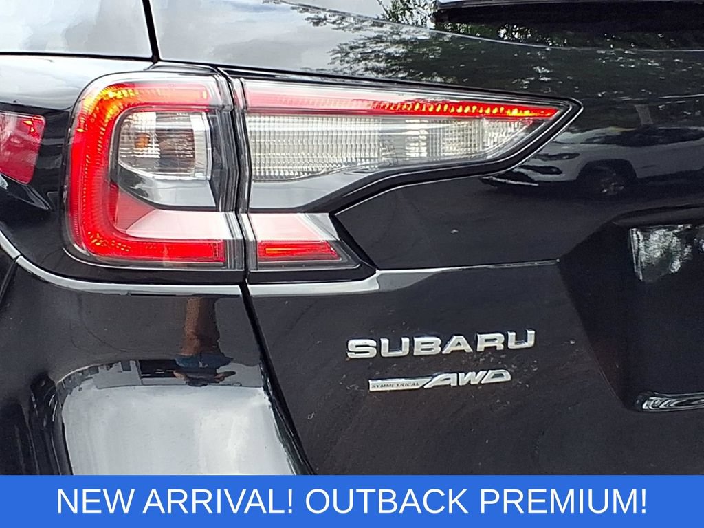 Used 2023 Subaru Outback Premium AWD/4WD image 23