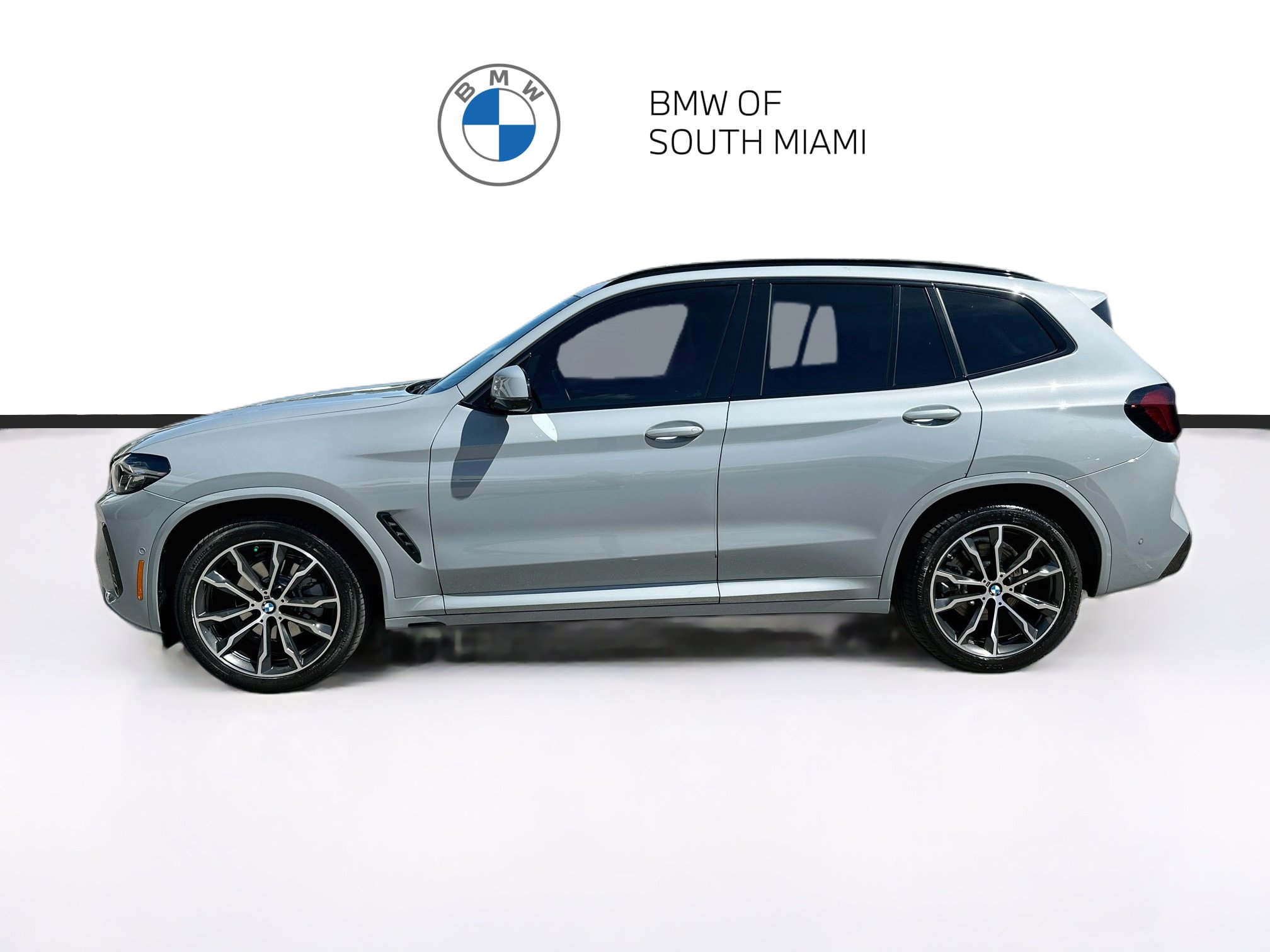Certified 2024 BMW X3 sDrive30i w/ M Sport Package RWD image 4