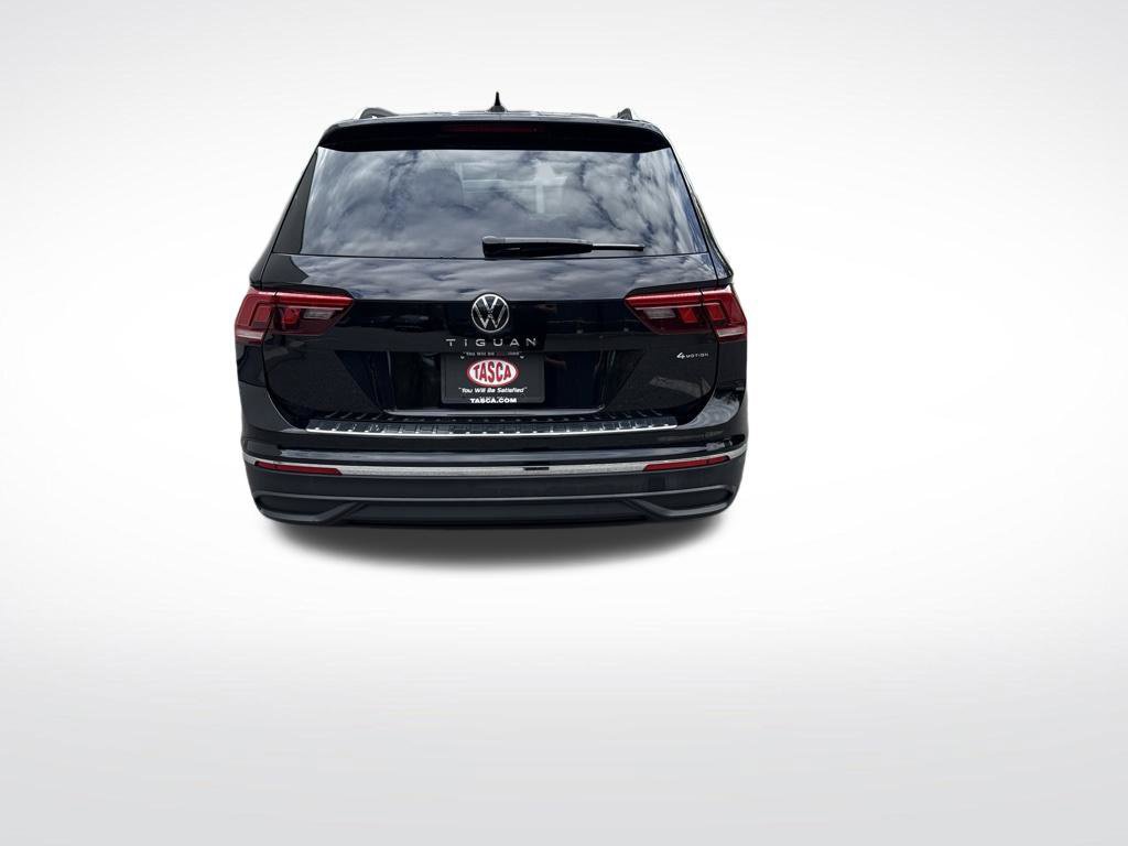 Used 2024 Volkswagen Tiguan S AWD/4WD image 7