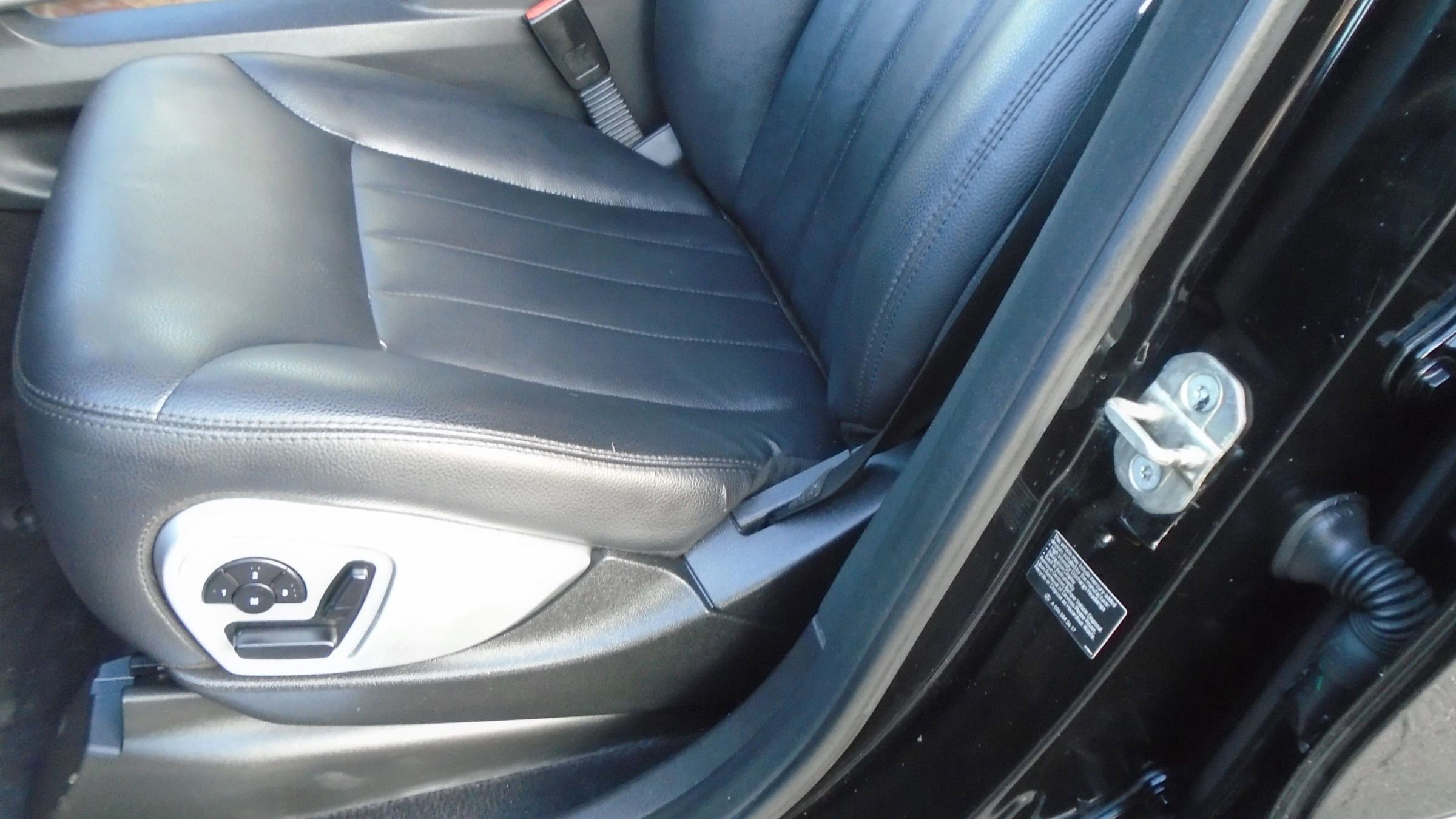 Used 2007 Mercedes-Benz ML 320 4MATIC image 13