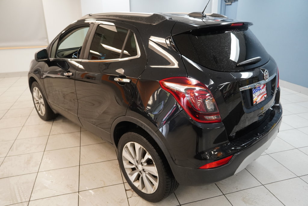 Used 2020 Buick Encore Preferred AWD/4WD image 9