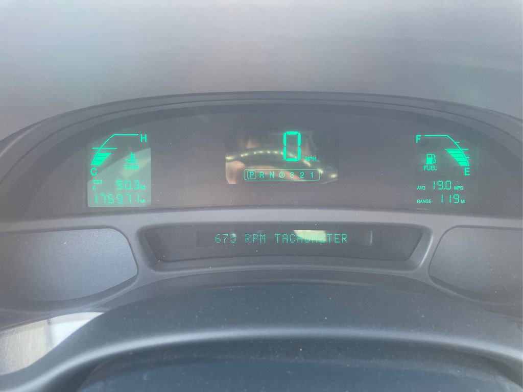 Used 2001 Cadillac De Ville w/ Comfort/Convenience Pkg FWD image 13