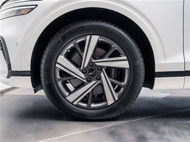 New 2026 Genesis GV70 3.5T Sport Advanced AWD/4WD image 13